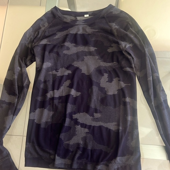 Athleta Momentum Seamless Camo Top - Picture 2 of 4
